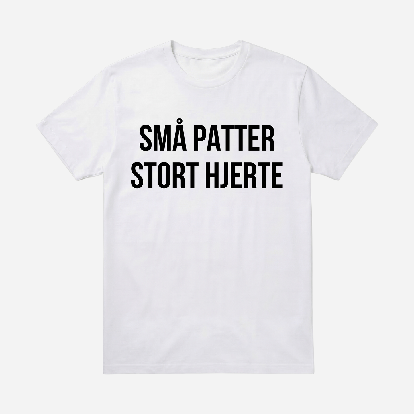 T-SHIRT │SMÅ PATTER, STORT HJERTE
